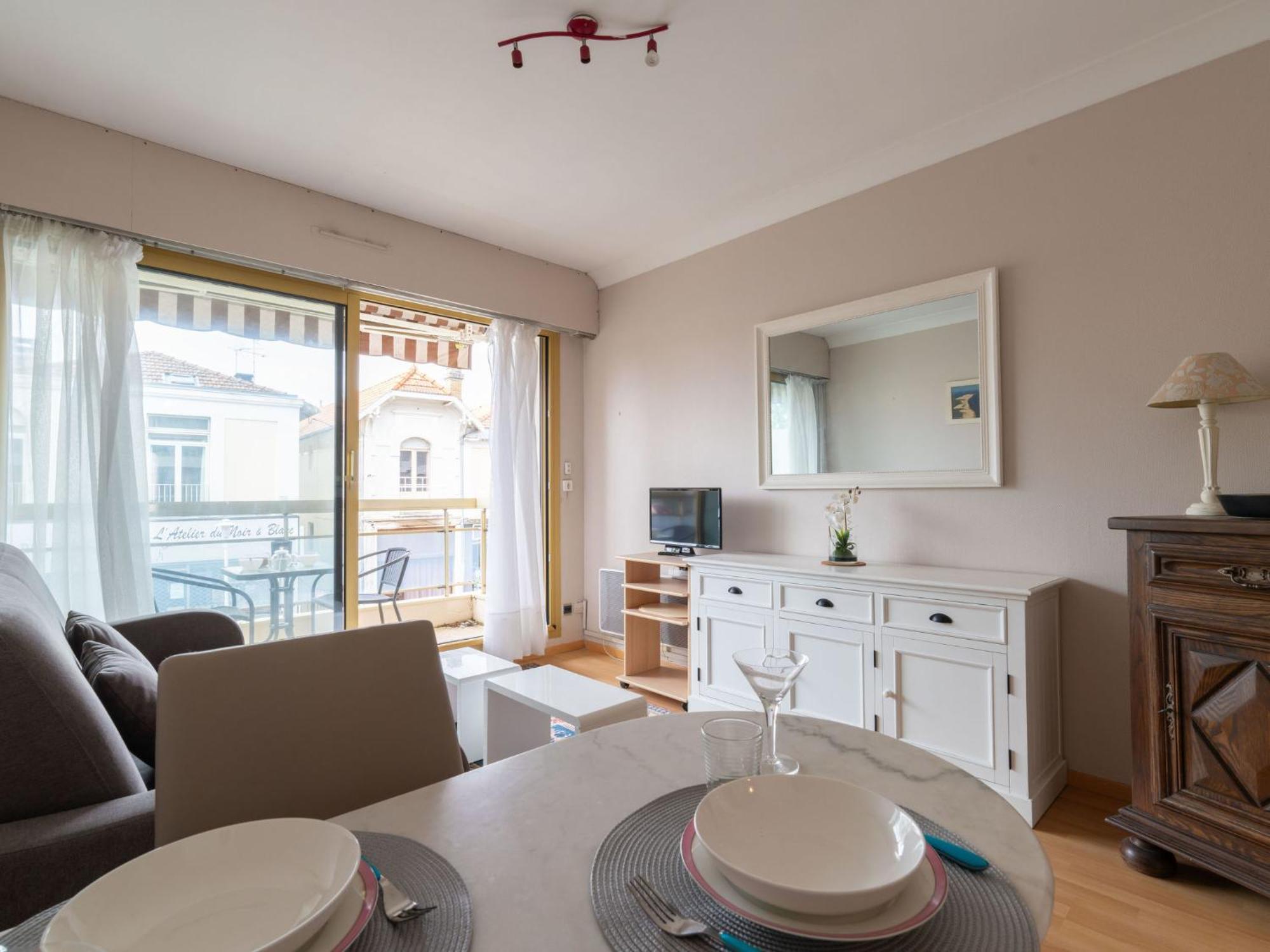 La Houle-3 By Interhome *